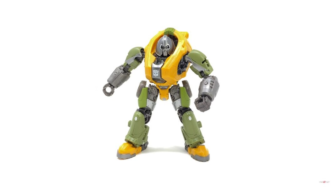 Transformers Bumblebee Movie Studio Series Brawn In Hand Image  (21 of 39)